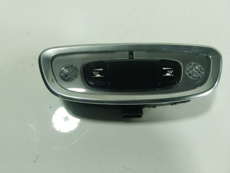 Recambio de piloto interior para volvo xc90 excellence plug-in hybrid awd referencia OEM IAM 31457644 31457644 