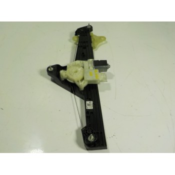 ELEVALUNAS DELANTERO DERECHO 807201776R 807201776R 