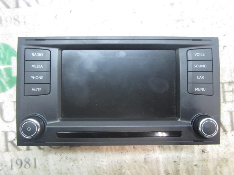 Recambio de sistema audio / radio cd para seat leon (5f1) 1.2 tsi referencia OEM IAM 5F0035824A 5F0919603 