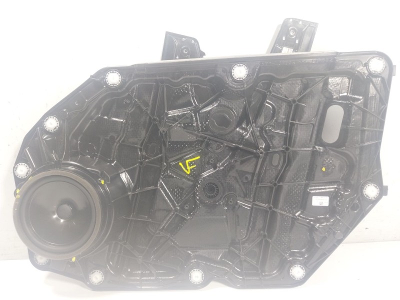 Recambio de elevalunas delantero derecho para ford focus 1.0 ecoboost cat referencia OEM IAM 2500807 JX7BA23200CG 