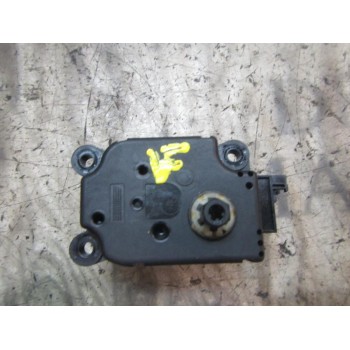 MOTOR APERTURA TRAMPILLAS CLIMATIZADOR A2038201642 