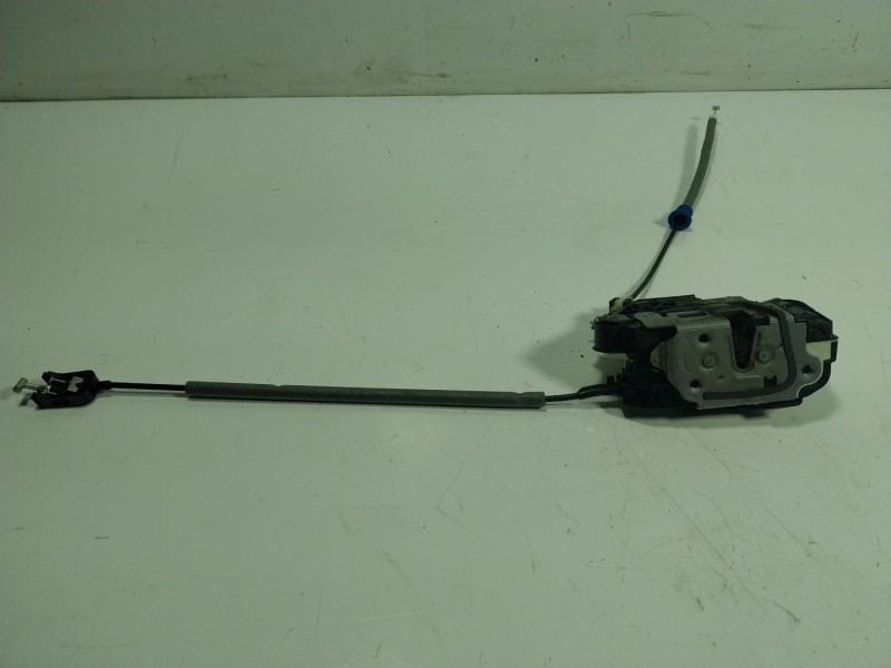 Recambio de cerradura puerta delantera derecha para seat mii (kf1) electric referencia OEM IAM 1S1837016H 1S1837016 