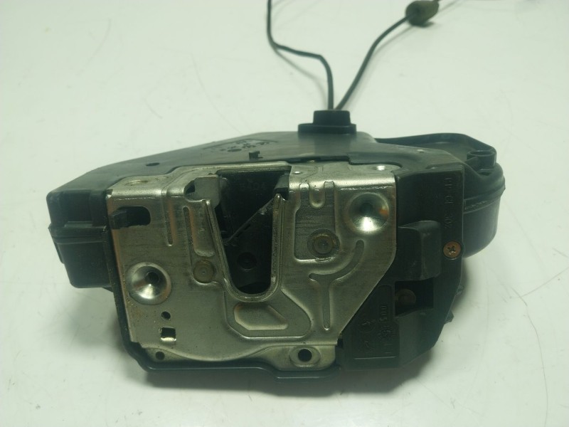 Recambio de cerradura puerta trasera izquierda para mercedes-benz cls (c219) cls 350 (219.356) referencia OEM IAM A2197300135 21