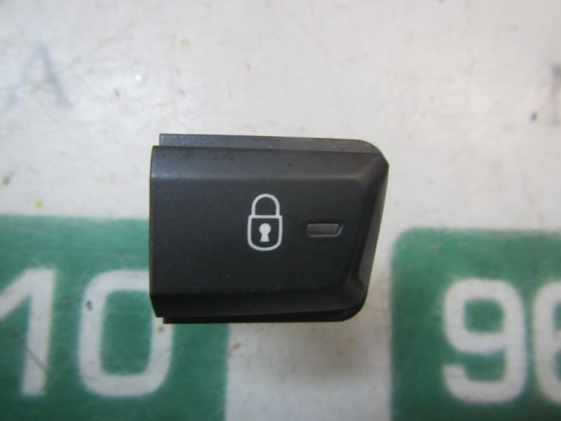 Recambio de modulo electronico para peugeot 208 style referencia OEM IAM 96750883ZD  