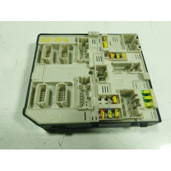 CAJA RELES / FUSIBLES 284B64259R 