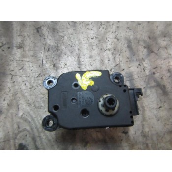 MOTOR APERTURA TRAMPILLAS CLIMATIZADOR A2038201642 