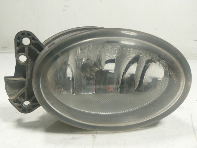 Recambio de faro antiniebla derecho para mercedes-benz cls (c219) cls 350 (219.356) referencia OEM IAM A1698201656 A1698201656 