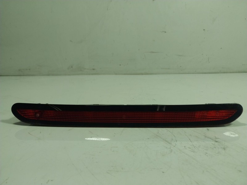 Recambio de piloto trasero central para seat mii (kf1) electric referencia OEM IAM 3CN945087  