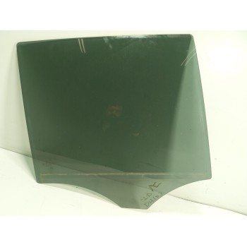CRISTAL PUERTA TRASERO DERECHO A1647350810 