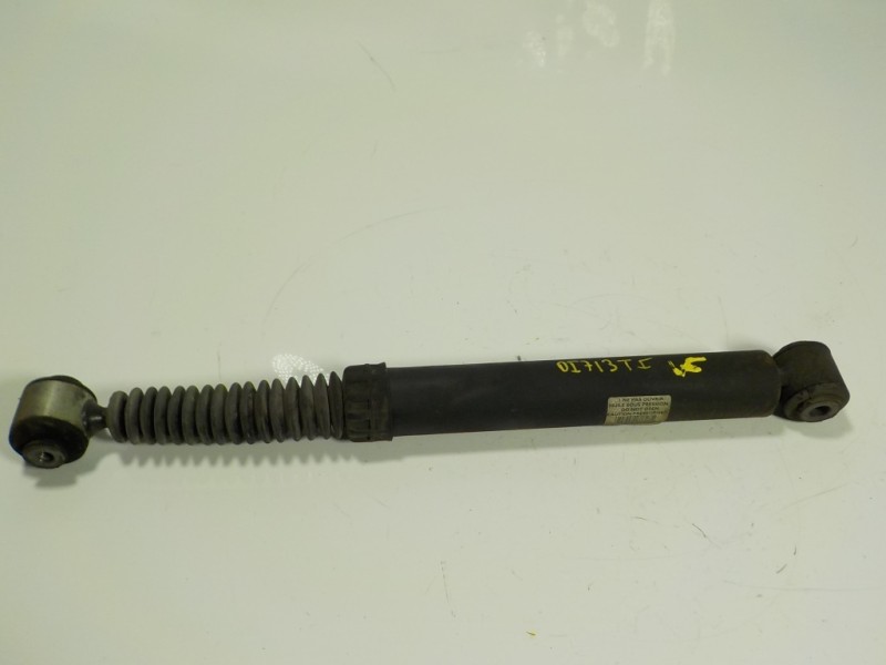 Recambio de amortiguador trasero izquierdo para peugeot 208 1.4 hdi fap referencia OEM IAM 9678823080  