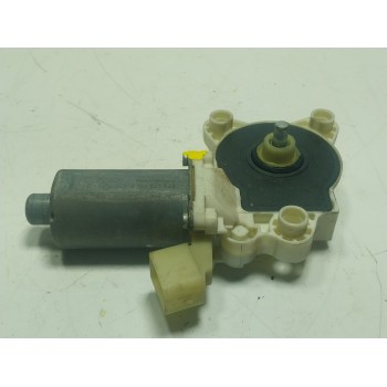 MOTOR ELEVALUNAS TRASERO IZQUIERDO A2198200542 0130821433 