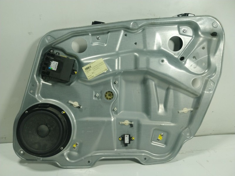 Recambio de elevalunas delantero derecho para mercedes-benz clase m (w164) 6.2 v8 cat referencia OEM IAM A1647201679 A1648209485