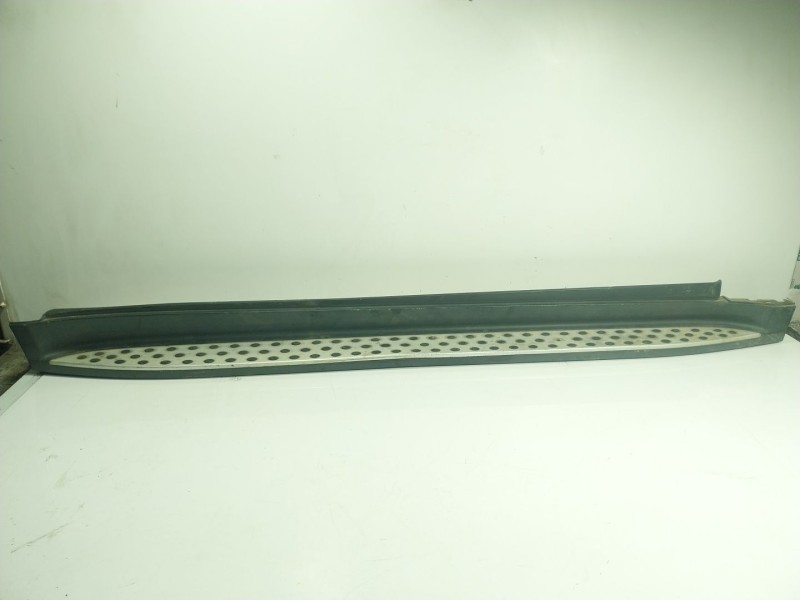 Recambio de estribo para mercedes-benz clase m (w164) 6.2 v8 cat referencia OEM IAM A1646900610  