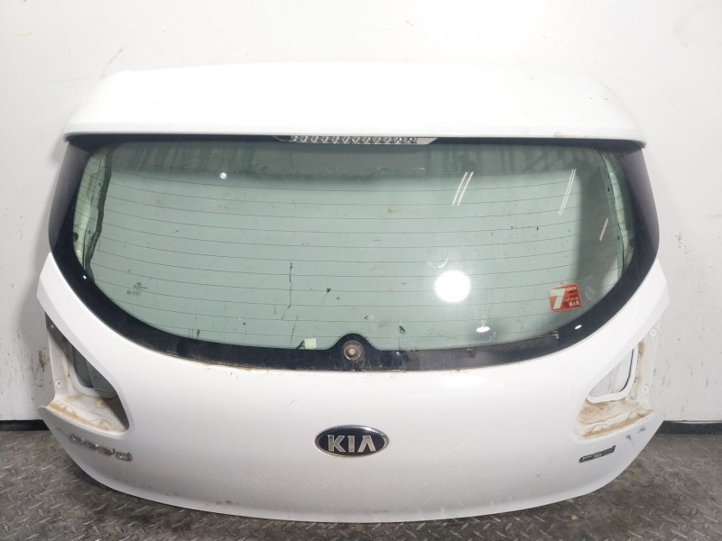 Recambio de porton trasero para kia ceed 1.4 tgdi cat referencia OEM IAM 73700A2000  