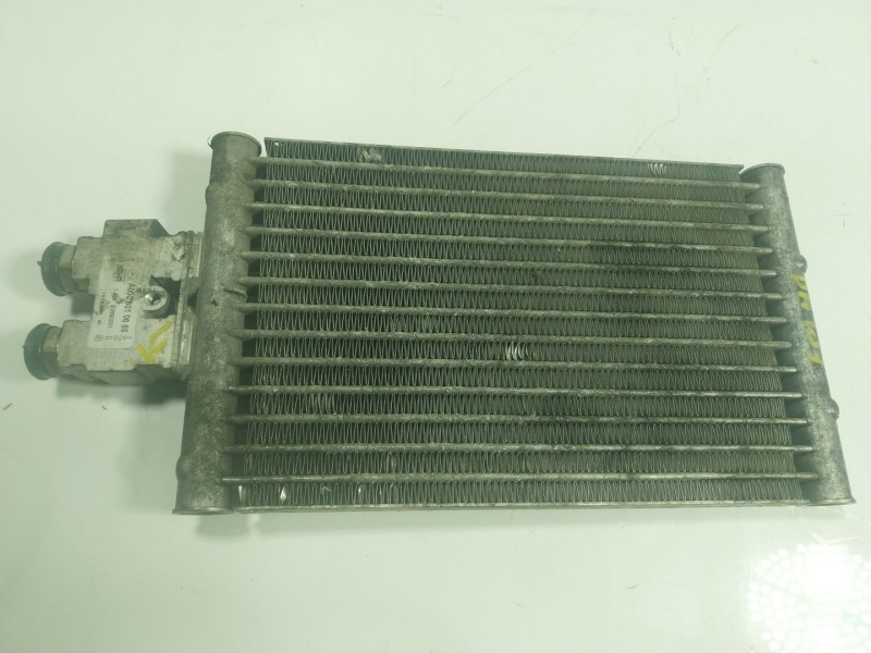 Recambio de radiador aceite para mercedes-benz clase m (w164) 6.2 v8 cat referencia OEM IAM A2115001600 A2115001600 