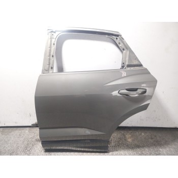 PUERTA TRASERA IZQUIERDA 83F833051A 