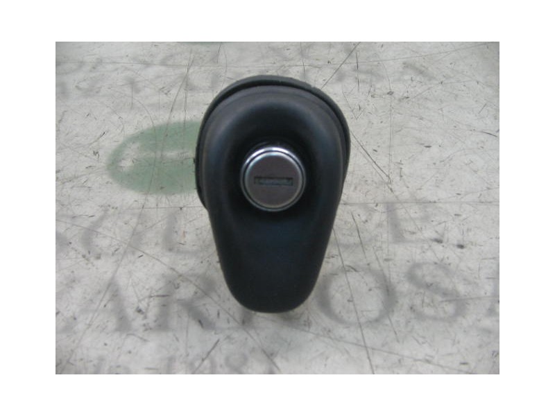 Recambio de maneta porton para seat ibiza (6k) clx referencia OEM IAM   