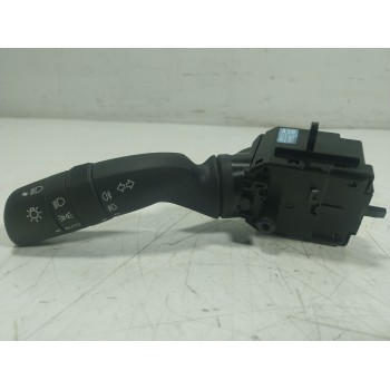 MANDO LUCES 8432933090 3340017J781 