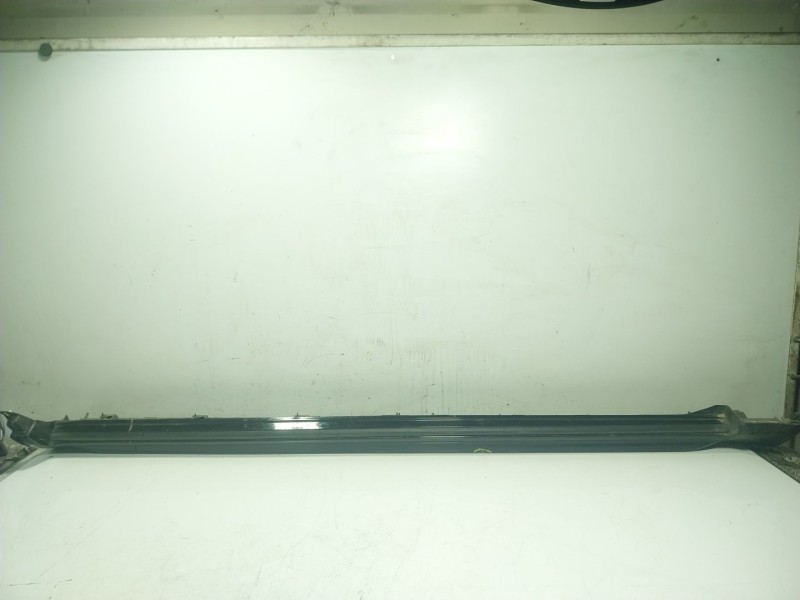 Recambio de faldon lateral para volvo xc90 excellence plug-in hybrid awd referencia OEM IAM 39849311  