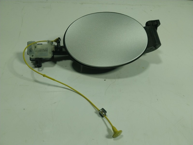 Recambio de tapa combustible para mercedes-benz clase m (w164) 6.2 v8 cat referencia OEM IAM A1647570006 A1646300767 A1646300767