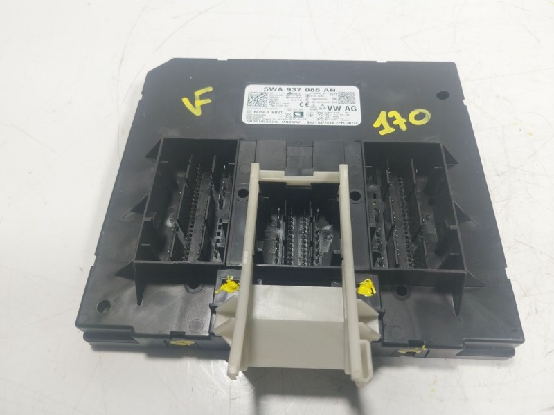 Recambio de modulo electronico para cupra leon sportstourer (kl8) 1.4 tsi phev referencia OEM IAM 5WA937086AP 5WA937086AN 