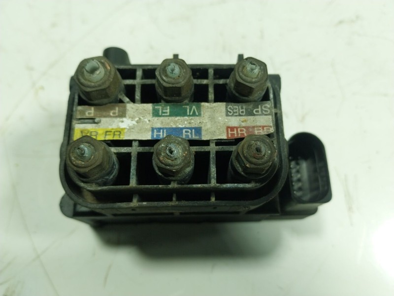 Recambio de modulo electronico para mercedes-benz clase m (w164) 6.2 v8 cat referencia OEM IAM A2123200358 A2513200058 