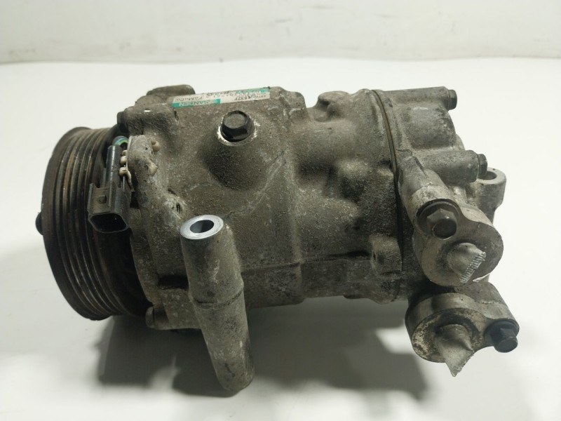 Recambio de compresor aire acondicionado para ford transit custom kombi 2.2 tdci cat referencia OEM IAM  05185301261 