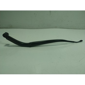 BRAZO LIMPIA DELANTERO IZQUIERDO 8522142221 