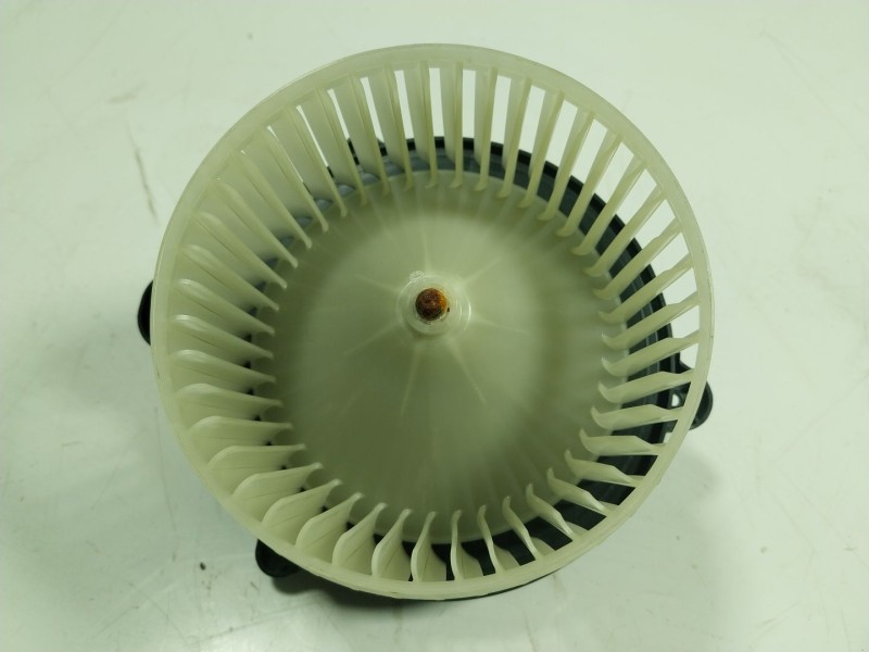 Recambio de motor calefaccion para ford transit bus (ttg) 2.2 tdci cat referencia OEM IAM 2228786 BK3119846 