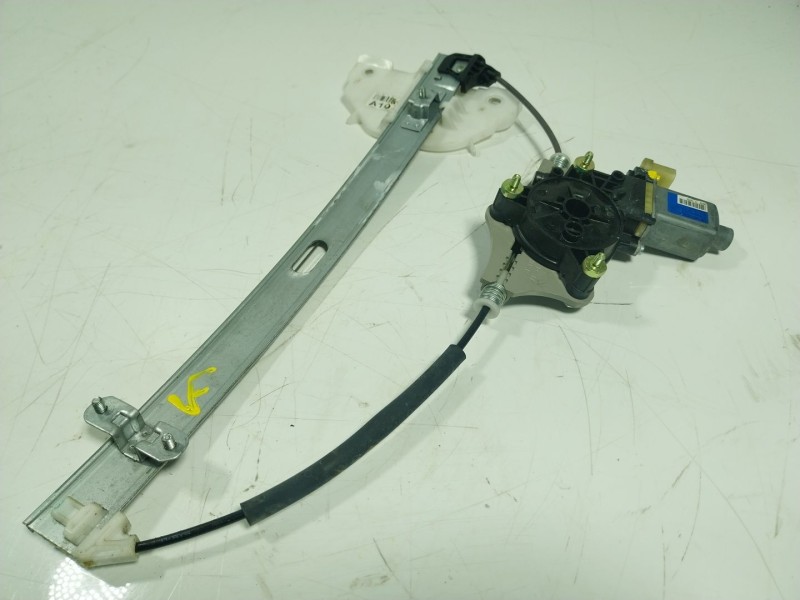 Recambio de elevalunas trasero izquierdo para kia stonic (ybcuv) 1.6 crdi cat referencia OEM IAM 83401H8100 83450H8000 