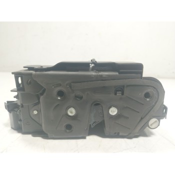 CERRADURA PUERTA TRASERA IZQUIERDA 5TA839015L 5TA839015L 