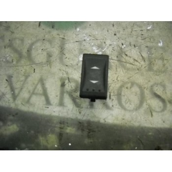 MANDO ELEVALUNAS TRASERO IZQUIERDO 