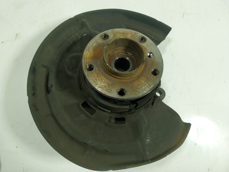 Recambio de mangueta trasera derecha para bmw serie 2 coupe (f22) 3.0 24v scrollturbo cat referencia OEM IAM 33326792516  