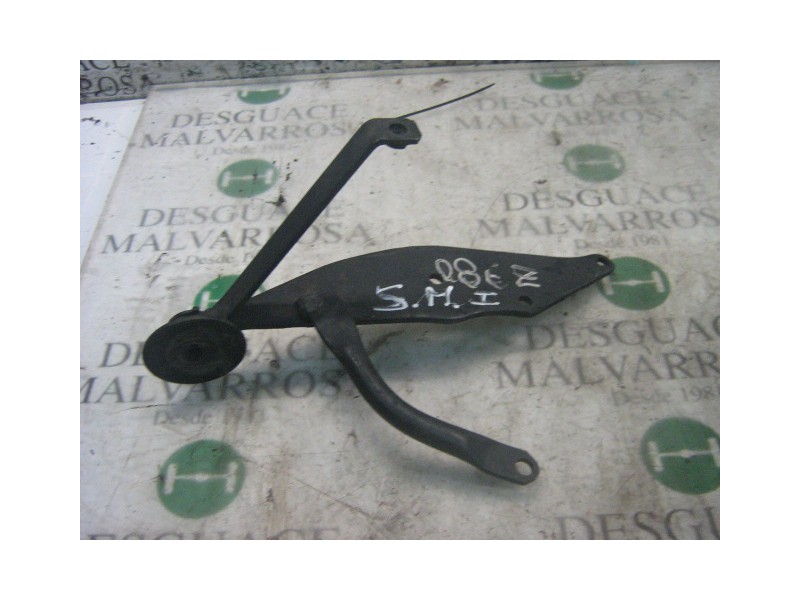 Recambio de soporte motor para alfa romeo 145 2.0 td l referencia OEM IAM   