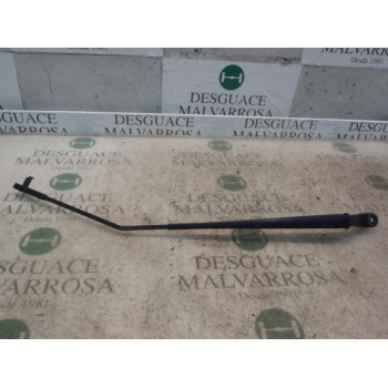 BRAZO LIMPIA DELANTERO DERECHO 