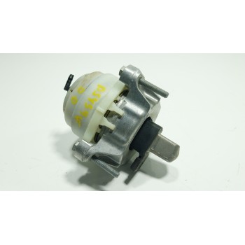 SOPORTE MOTOR DERECHO 22116864828 6864828 