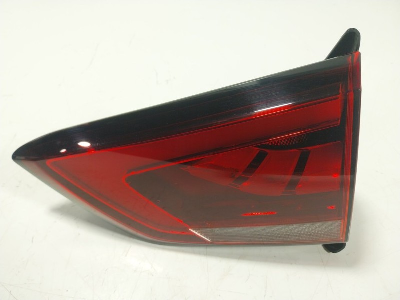 Recambio de piloto trasero derecho interior para mg zs suv (azs1) 1.5 vti referencia OEM IAM   