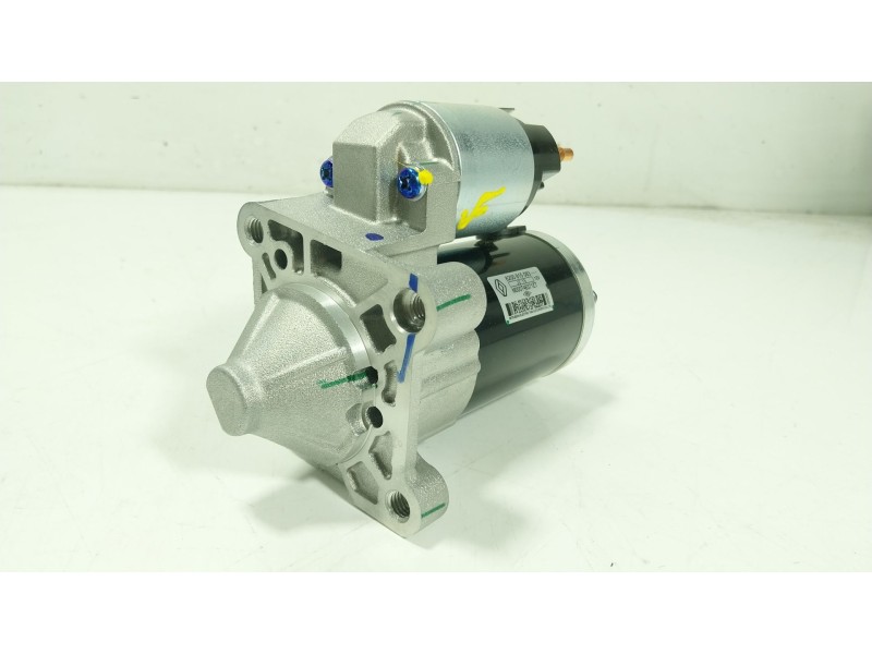 Recambio de motor arranque para dacia duster 1.6 16v cat referencia OEM IAM 8200815083  