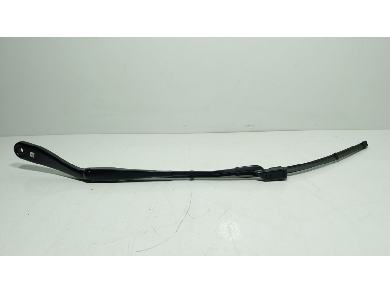 Recambio de brazo limpia delantero izquierdo para bmw x5 (g05, f95) xdrive 40 d mild-hybrid referencia OEM IAM 61619479244  