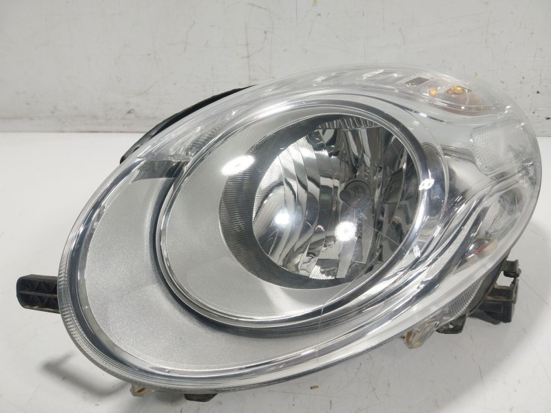 Recambio de faro izquierdo para fiat 500l (351_, 352_) 1.4 (199lyb1b) referencia OEM IAM 52070820 518835720 