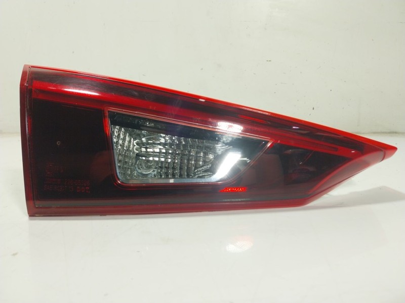Recambio de piloto trasero izquierdo interior para mazda 3 sedán (bm_, bn_) 2.2 d referencia OEM IAM   