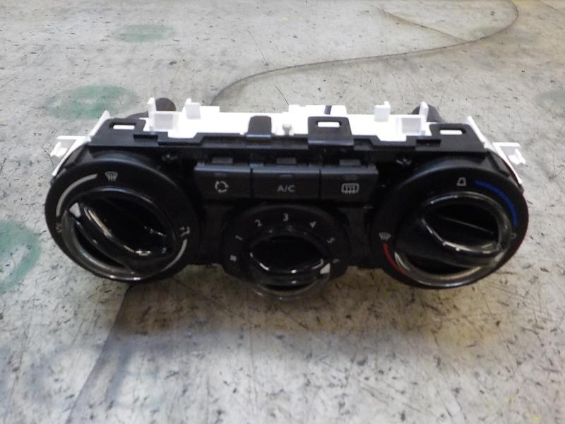 Recambio de mando calefaccion / aire acondicionado para peugeot 2008 (--.2013) active referencia OEM IAM 9672248380 96722488ZD 