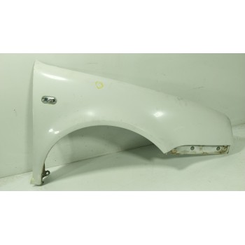 ALETA DELANTERA DERECHA 