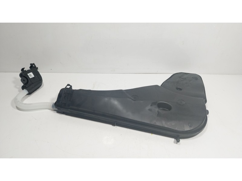 Recambio de deposito limpia para bmw x5 (g05, f95) xdrive 30 d mild-hybrid referencia OEM IAM 61667483867 6166158896 