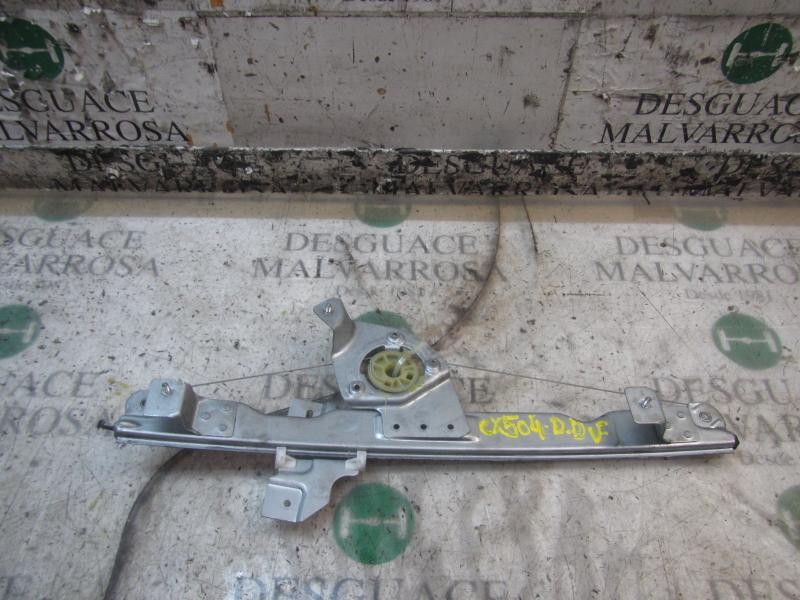 Recambio de elevalunas delantero derecho para dacia sandero ambiance referencia OEM IAM 8200733828  