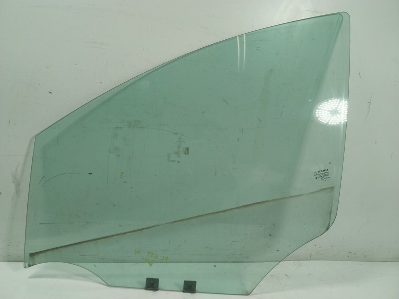 Recambio de cristal puerta delantero izquierdo para renault zoe referencia OEM IAM   
