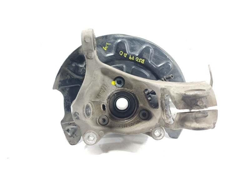 Recambio de mangueta delantera derecha para volkswagen golf vii (5g1, bq1, be1, be2) 2.0 gtd referencia OEM IAM  500400053CJ. 