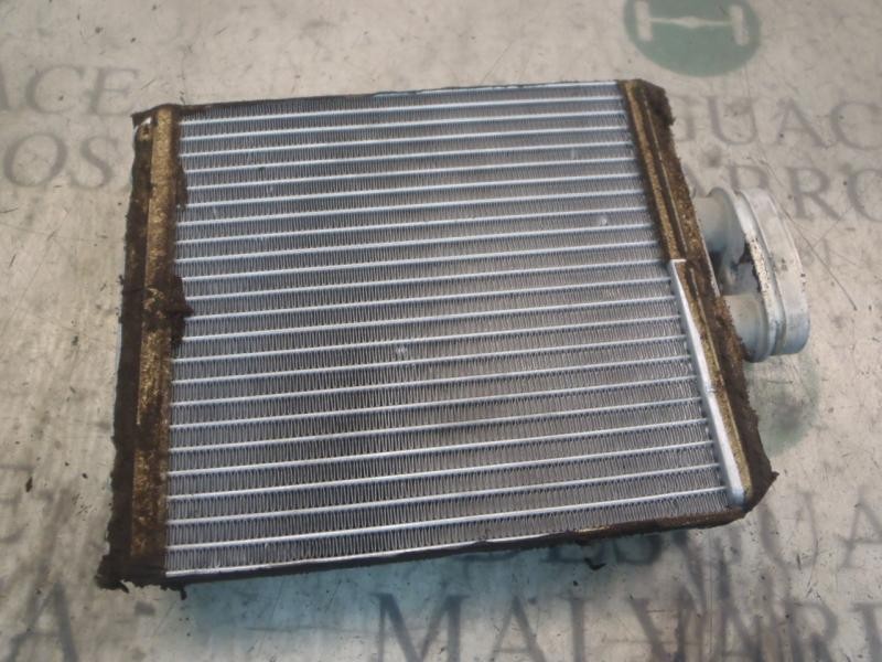 Recambio de radiador calefaccion / aire acondicionado para volkswagen polo (9n1) highline referencia OEM IAM   