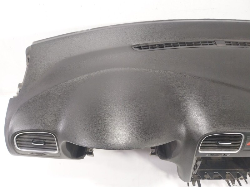 Recambio de salpicadero para volkswagen golf vi (5k1) 2.0 tdi referencia OEM IAM 5K1857001A  