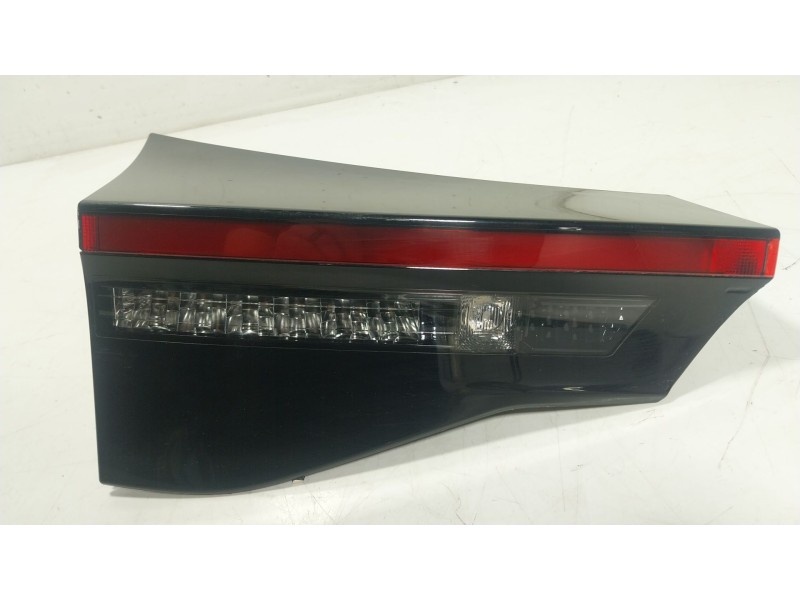Recambio de piloto trasero izquierdo interior para toyota yaris cross (mxp_) 1.5 hybrid (mxpj10) referencia OEM IAM  815900DB70 